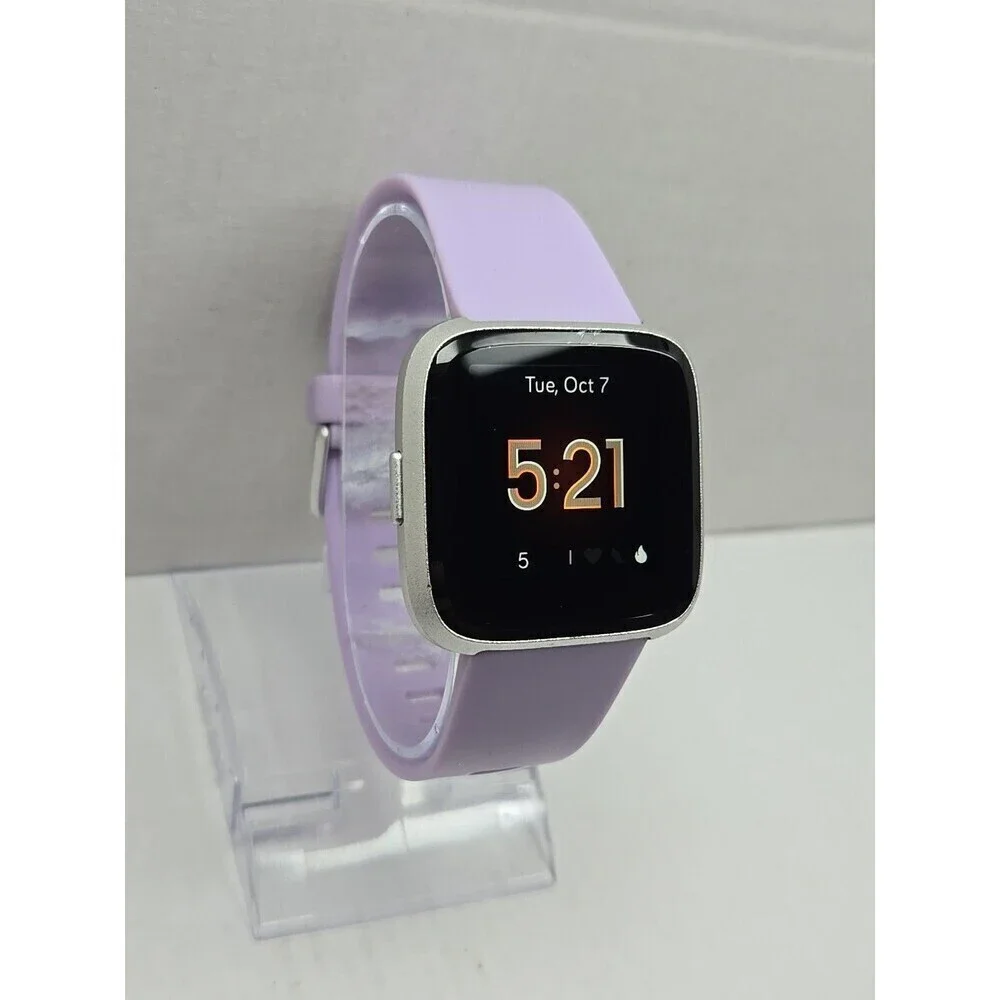 Fitbit Versa Lite Smartwatch Activity Tracker Heart Rate GPS Silver No Charger